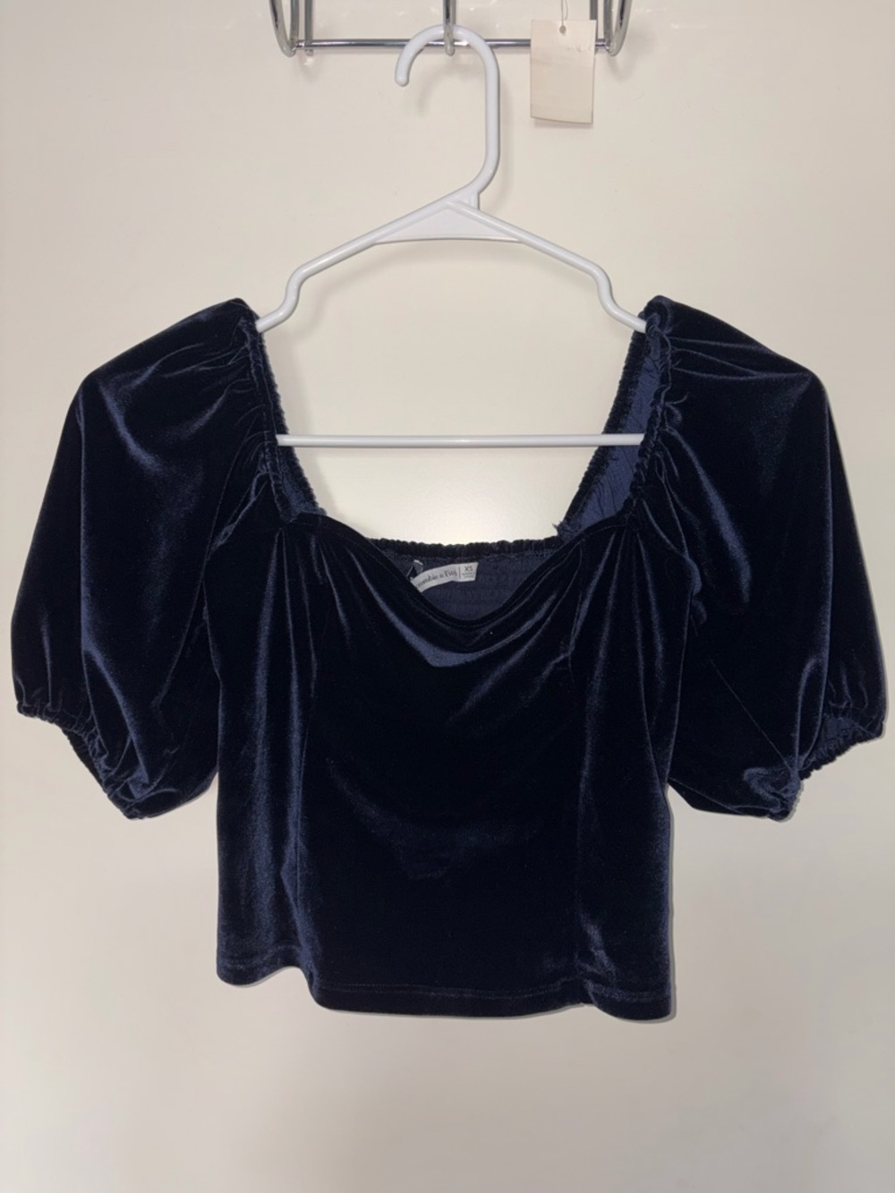 Abercrombie Velvet Puff-Sleeve Square Neck Top - Navy